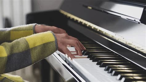 How to Memorize Piano Music: Tips and Strategies for Music Enthusiasts